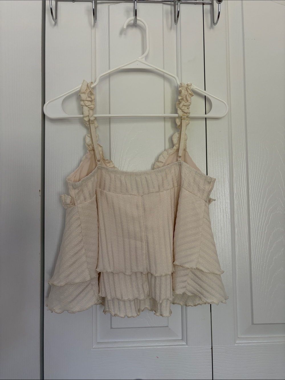 SHEIN Cream Ruffled Tank Size XS - Picture 2 of 2